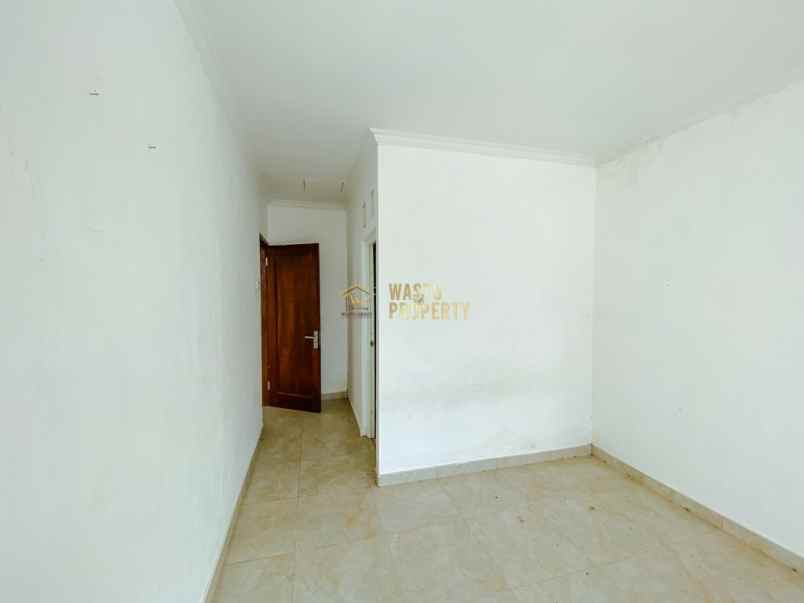 dijual rumah prambanan sleman