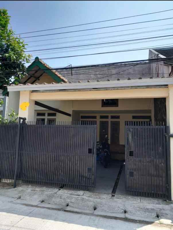 dijual rumah propelat margahayu