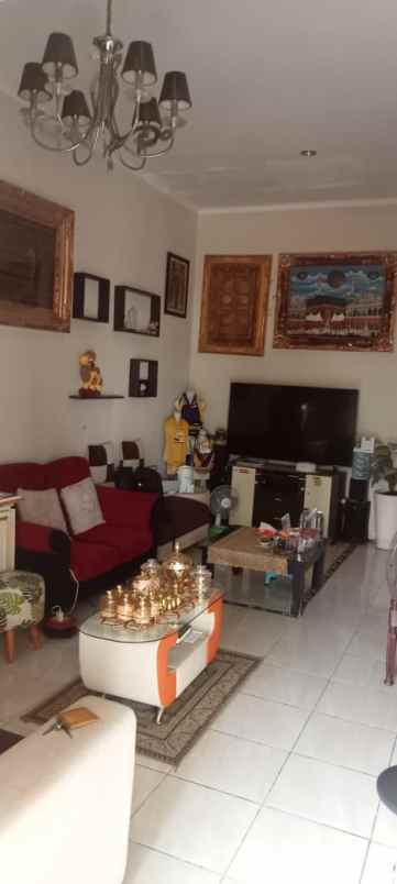 dijual rumah puri surya jaya sidoarjo