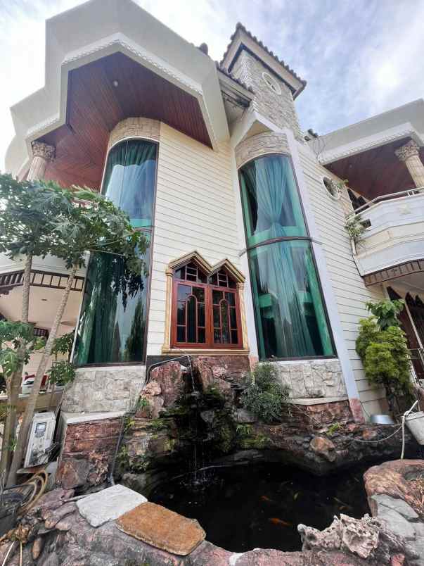 dijual rumah puri widya kencana