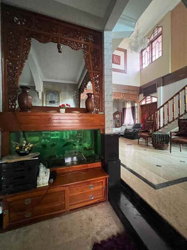 dijual rumah puri widya kencana
