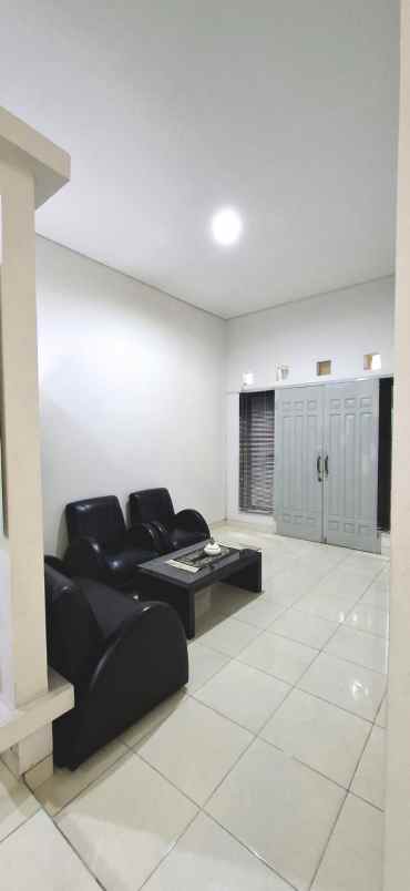 dijual rumah purimas gununganyar