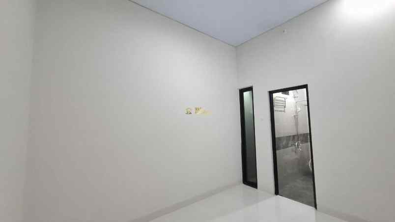 dijual rumah purwomartani