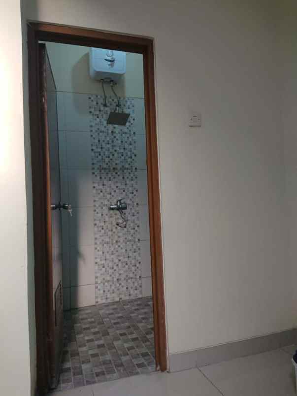 dijual rumah rancabolang