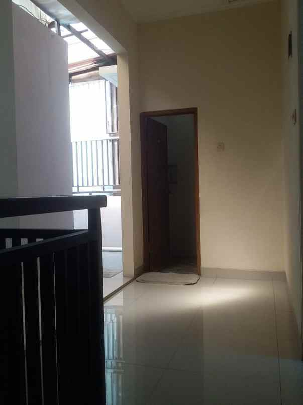 dijual rumah rancabolang