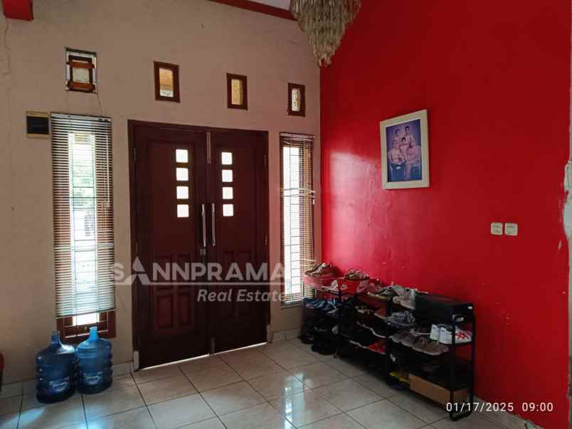 dijual rumah rangkapan jaya pancoran