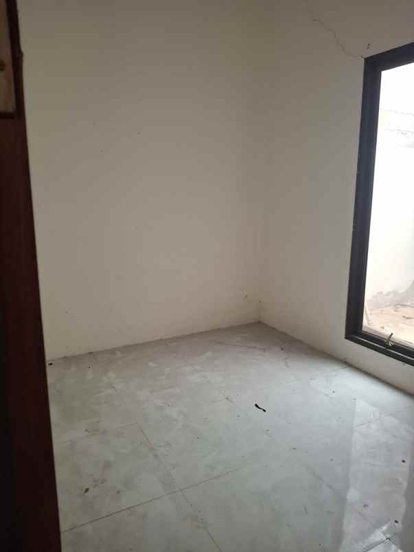 dijual rumah raudhoh residence