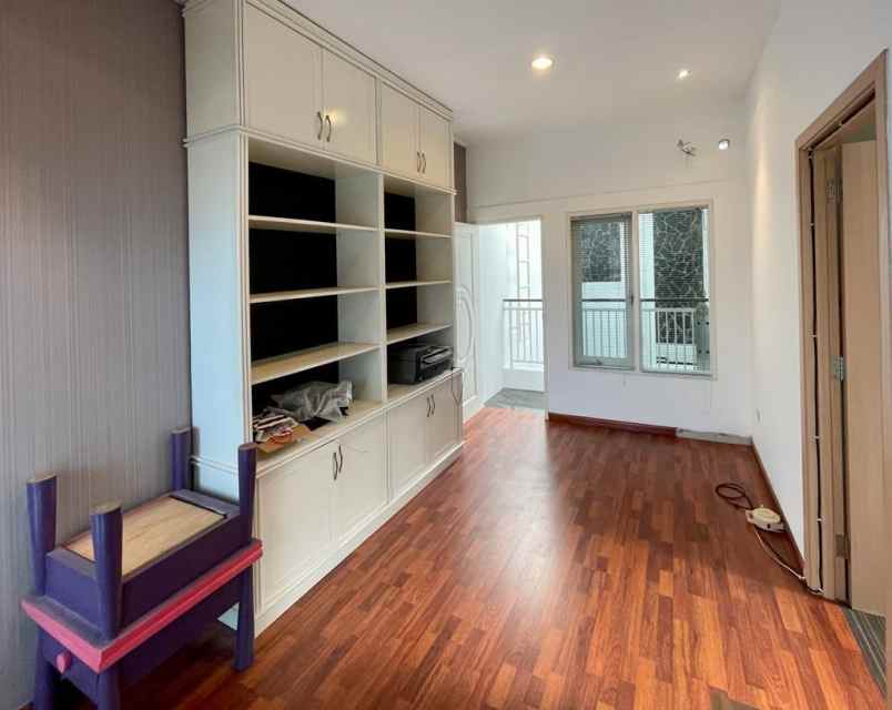 dijual rumah rawamangun