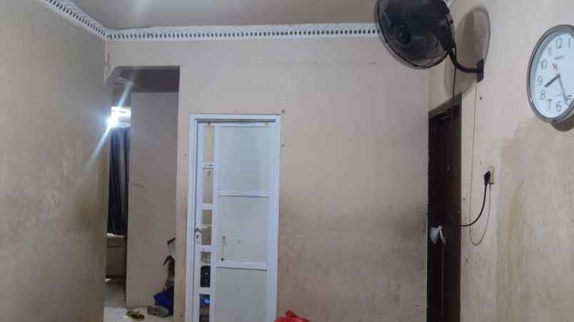 dijual rumah raya bengawan solo randu