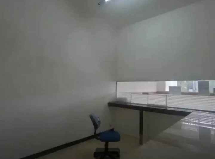 dijual rumah raya pucang anom