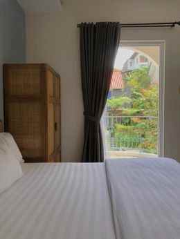 dijual rumah resor dago pakar