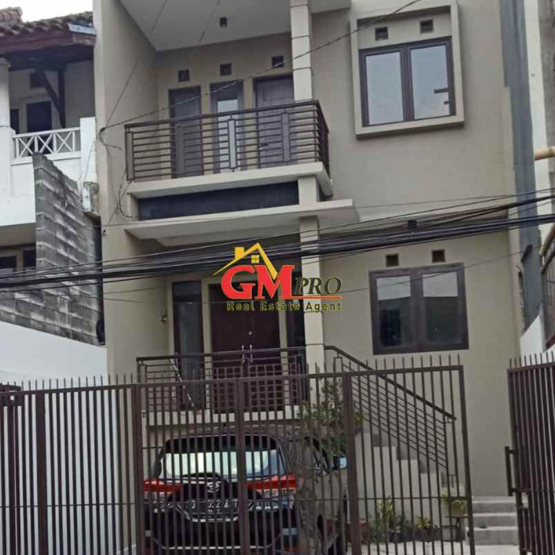 dijual rumah sarijadi