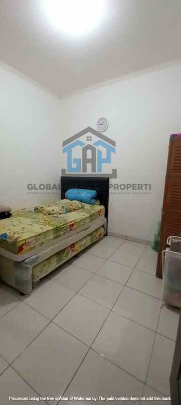 dijual rumah sariwangi