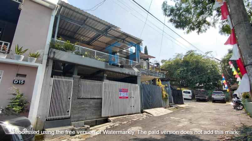 dijual rumah sariwangi