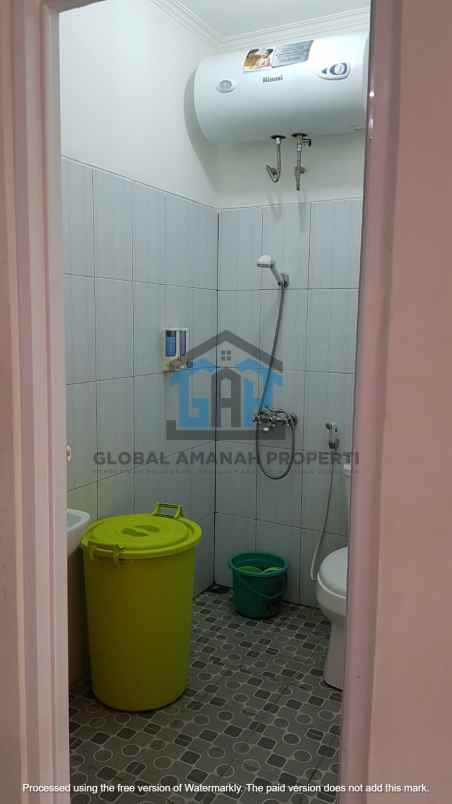 dijual rumah sariwangi