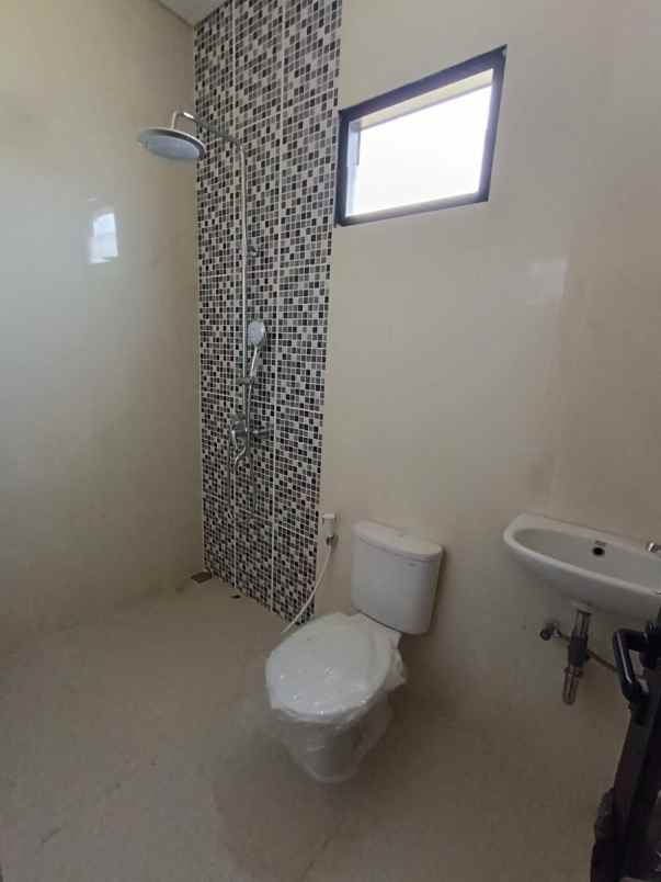 dijual rumah sawangan depok