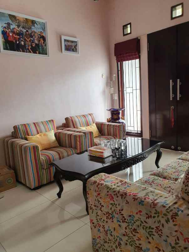 dijual rumah sayap pasteur griya mas