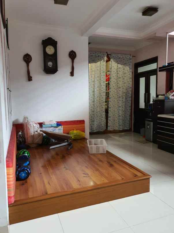 dijual rumah sayap pasteur griya mas