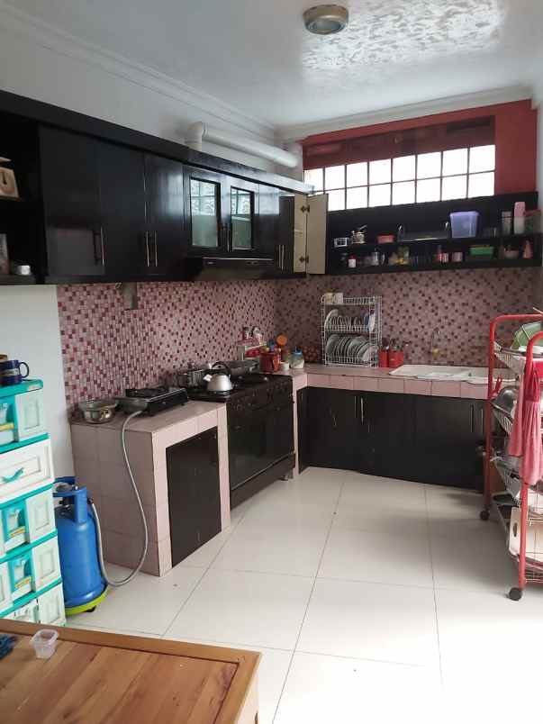 dijual rumah sayap pasteur griya mas