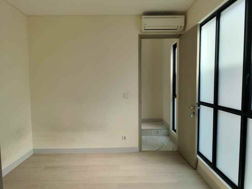 dijual rumah semayang asya jgc jakarta