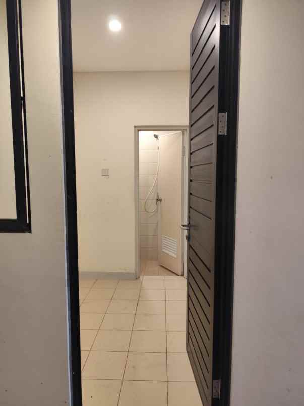 dijual rumah semayang asya jgc jakarta