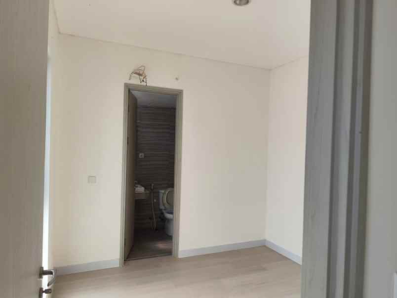 dijual rumah semayang asya jgc jakarta