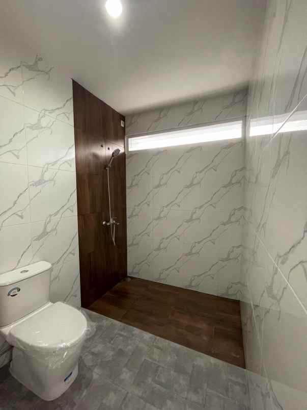 dijual rumah seruni hill