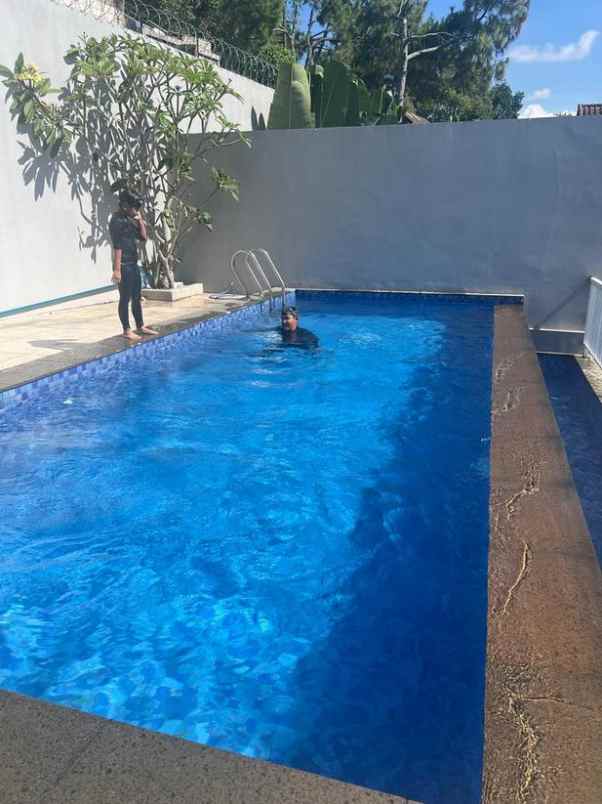 dijual rumah setiabudhi kota bandung