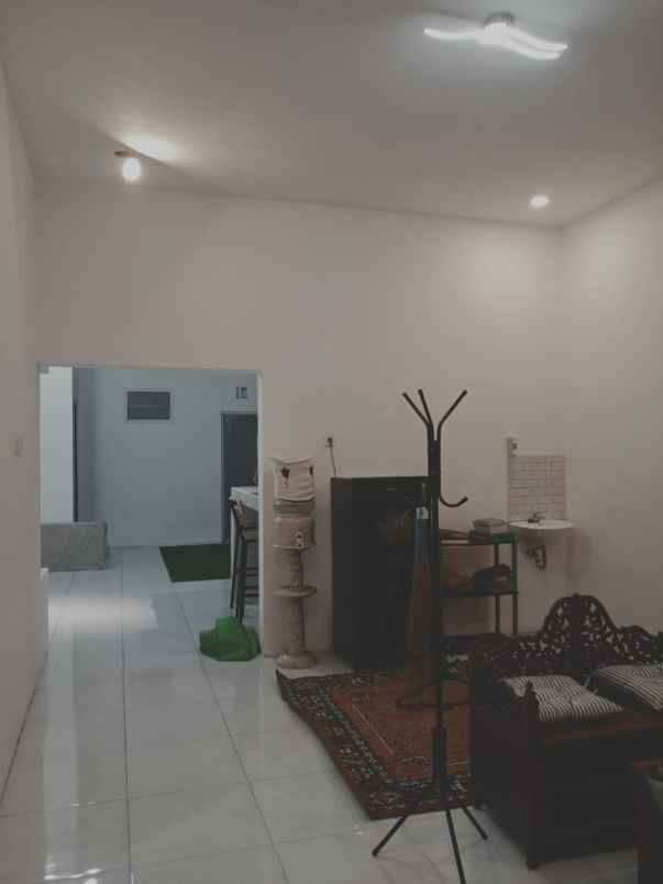 dijual rumah shm siap huni lengkap furniture plus wifi