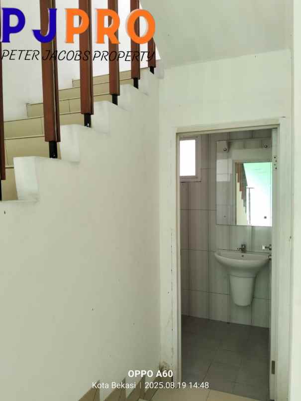 dijual rumah siap huni di summarecon bekasi