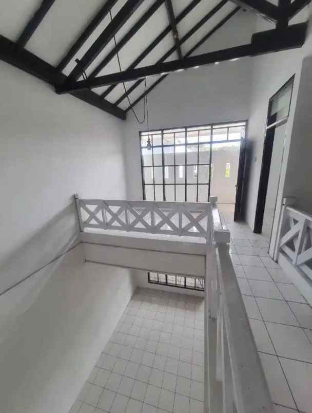 dijual rumah siap huni di turangga bandung