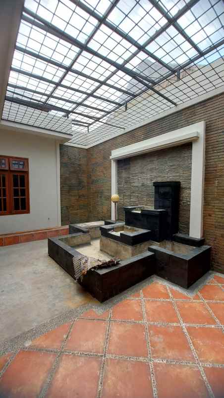 dijual rumah sidosermo