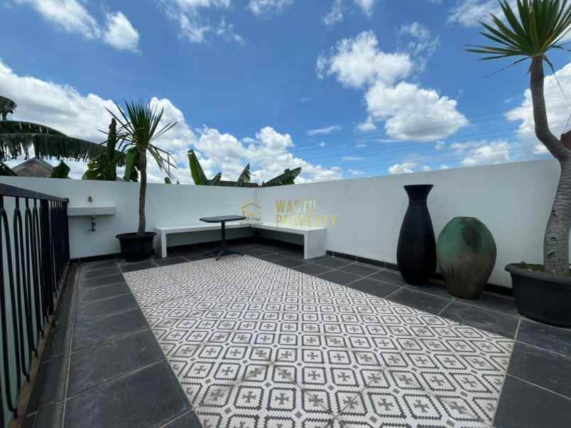 dijual rumah sinduharjo