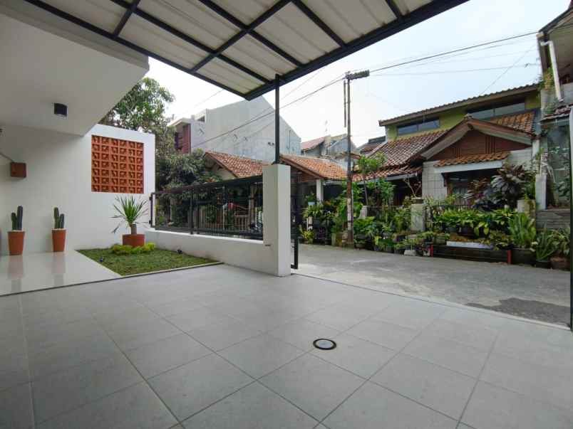 dijual rumah soekarno hatta kodya