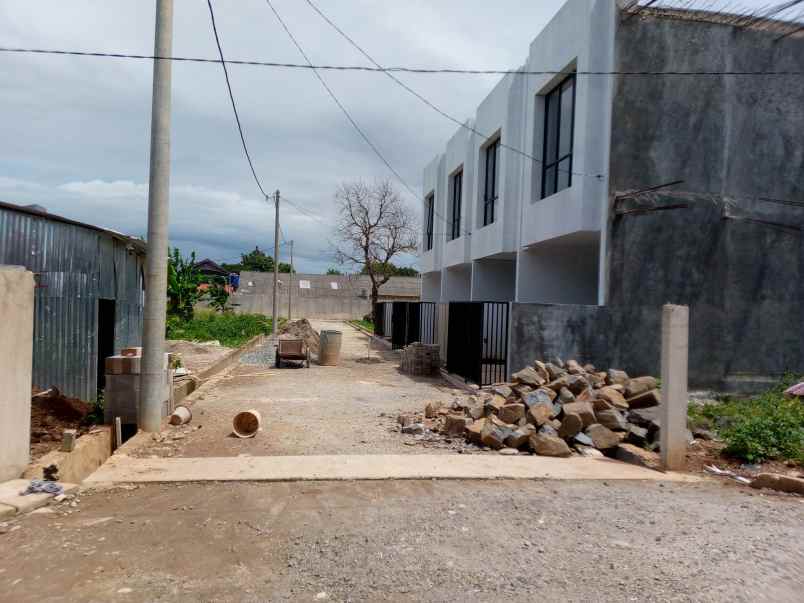 dijual rumah sudimara pinang