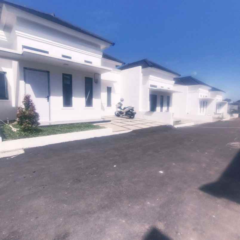 dijual rumah sukatani tapos depok