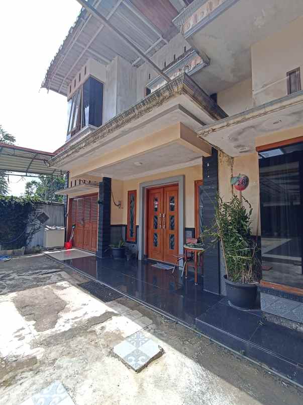 dijual rumah sumbergondo