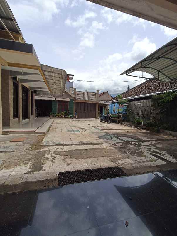 dijual rumah sumbergondo