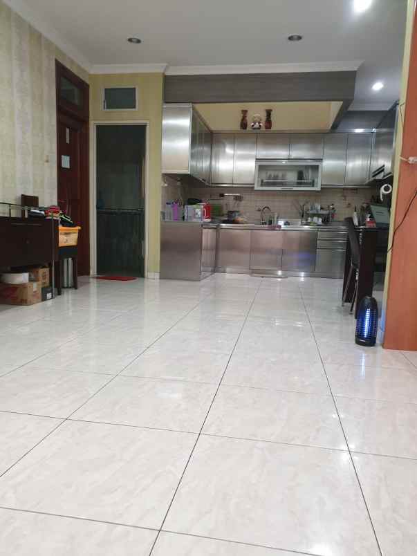 dijual rumah sunter metro papanggo