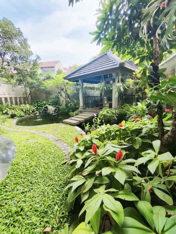 dijual rumah taman century 1
