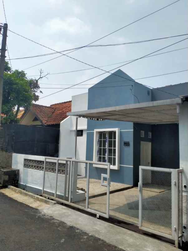 dijual rumah taman raflesia