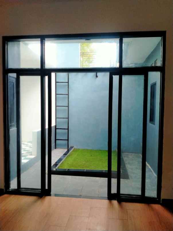 dijual rumah taman raflesia