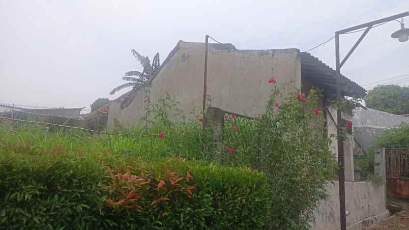 dijual rumah tanah baru