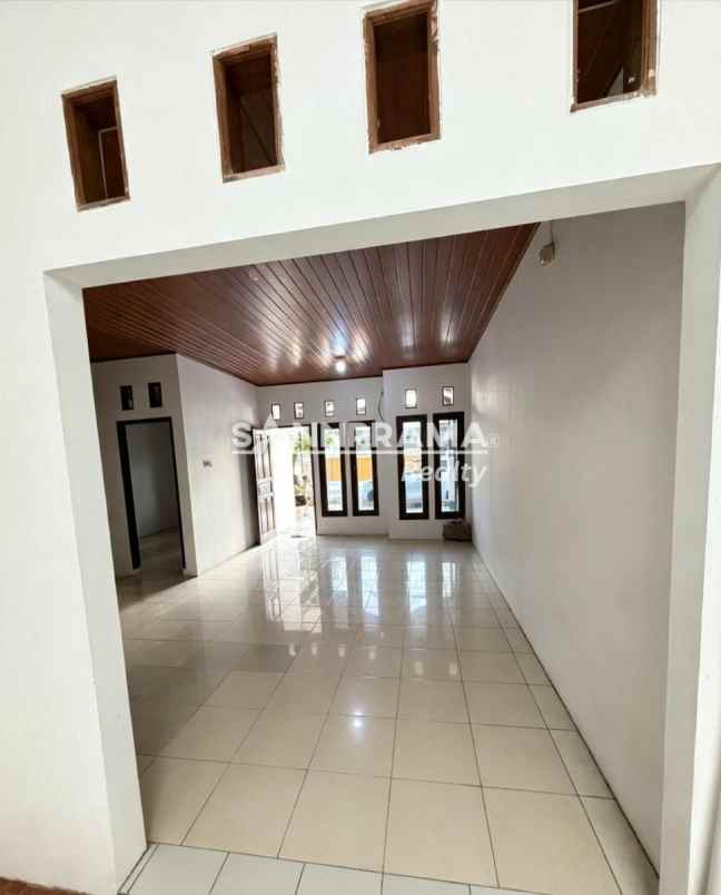 dijual rumah tanah baru depok