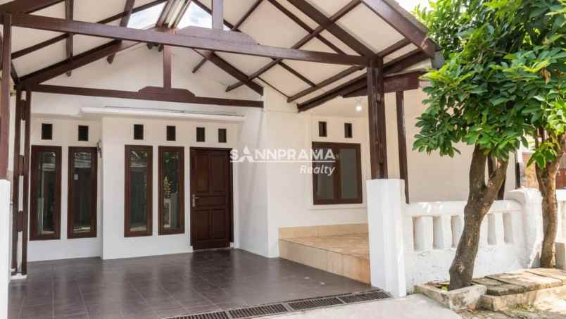 dijual rumah tanah baru depok