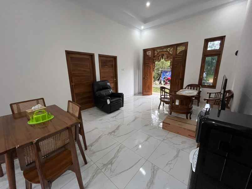 dijual rumah tegalarum borobudur