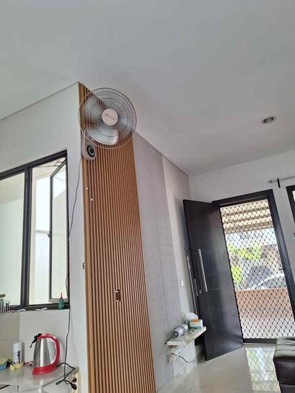 dijual rumah the eminent bsd city