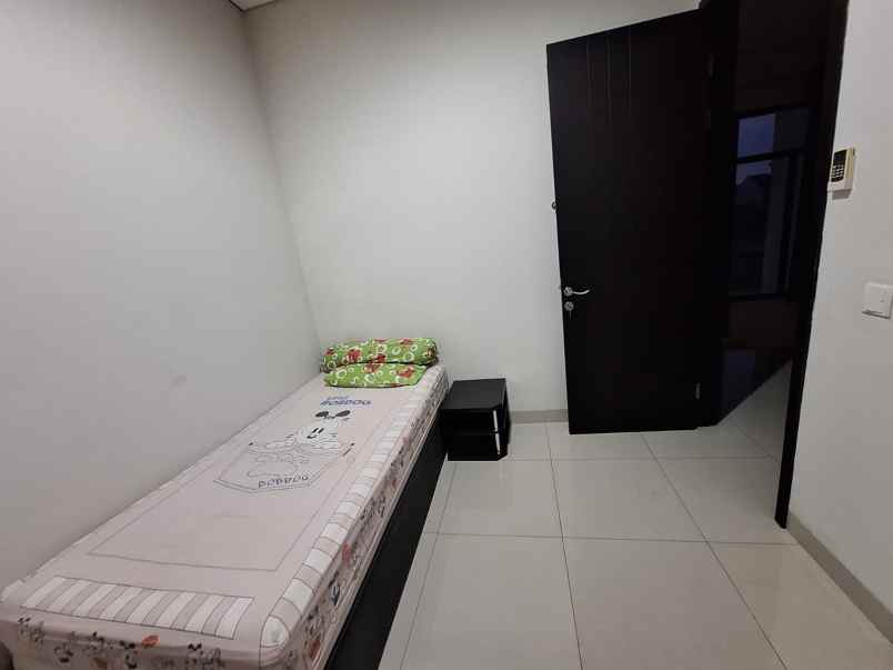 dijual rumah the eminent bsd city