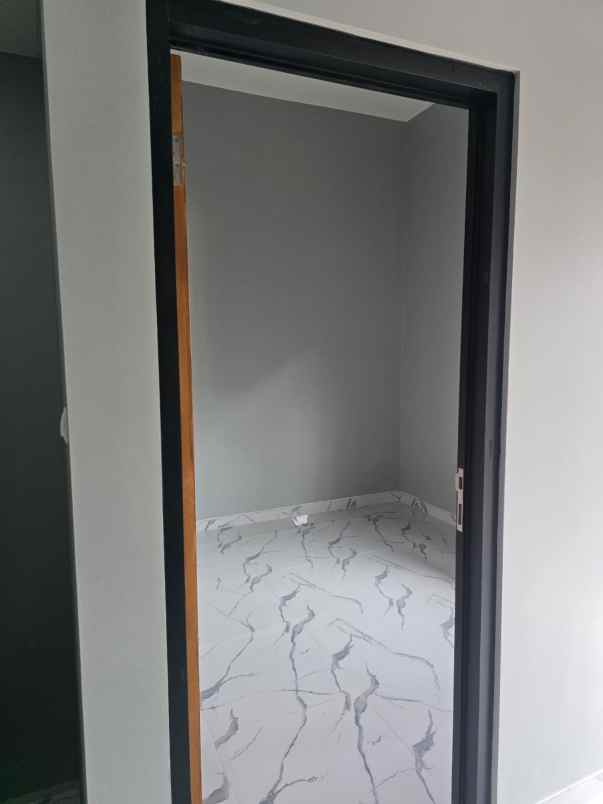 dijual rumah villa indah permai
