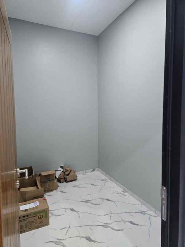 dijual rumah villa indah permai